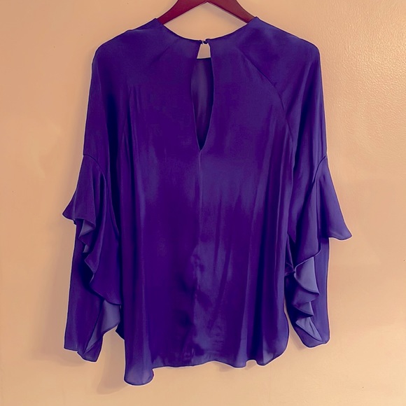 Royal blue blouse - Picture 2 of 3